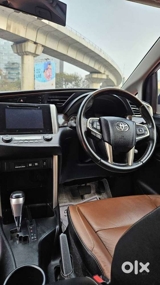 Toyota Innova Crysta 2.8 Zx At, 2017, Diesel