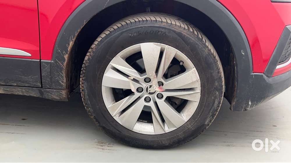 Skoda Kushaq 1.0 Tsi Ambition At, 2022, Petrol