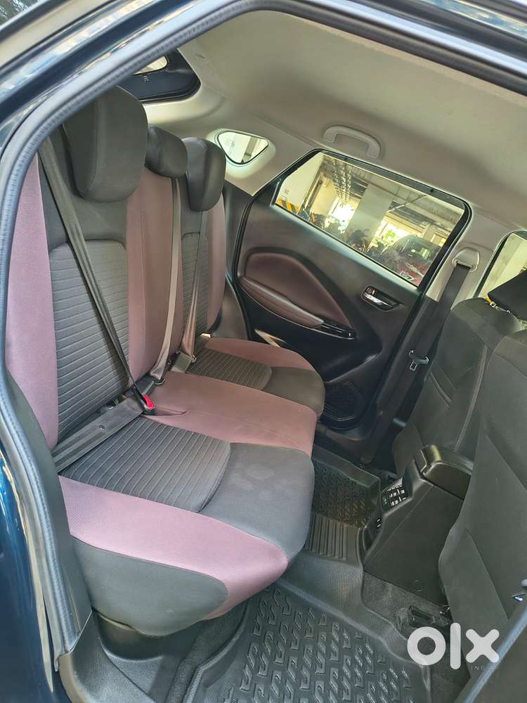 Maruti Suzuki Fronx Alpha 1.0l Turbo 6 At, 2023, Petrol