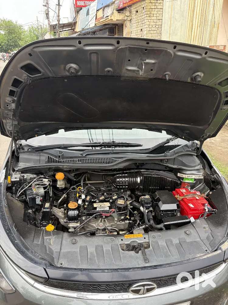 Tata Altroz Petrol Manual 2023 Variant