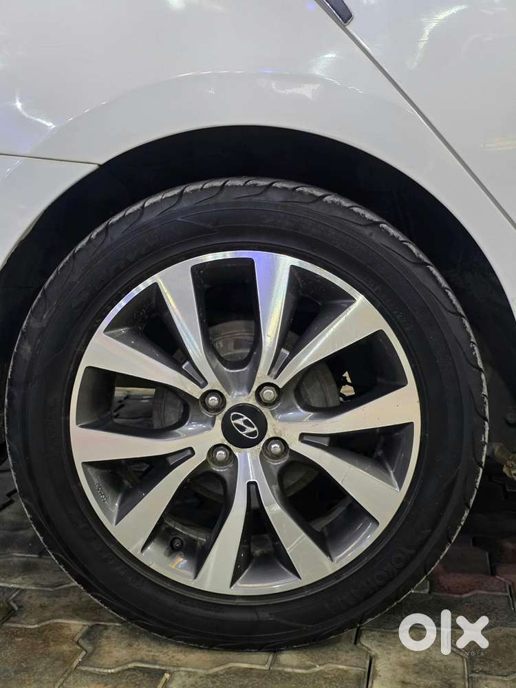 Hyundai Verna Petrol 2016