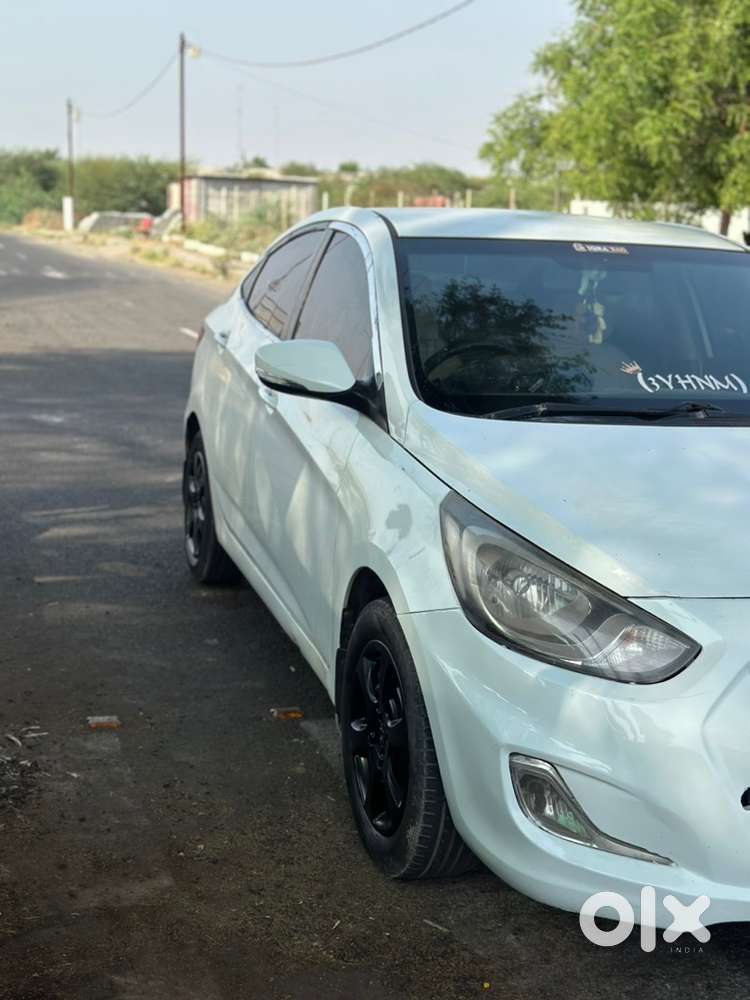 Hyundai Verna 2013 Petrol Well Maintained