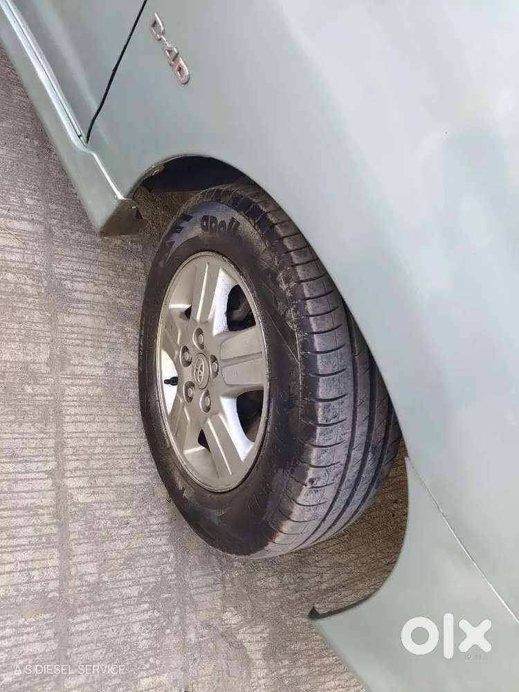 Toyota Innova 2.0 Vx 2005