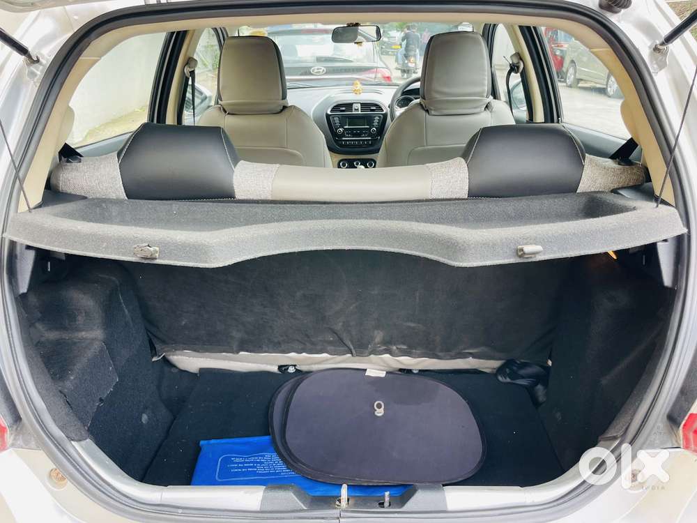 Tata Tiago 1.2 Revotron Xza, 2017, Petrol