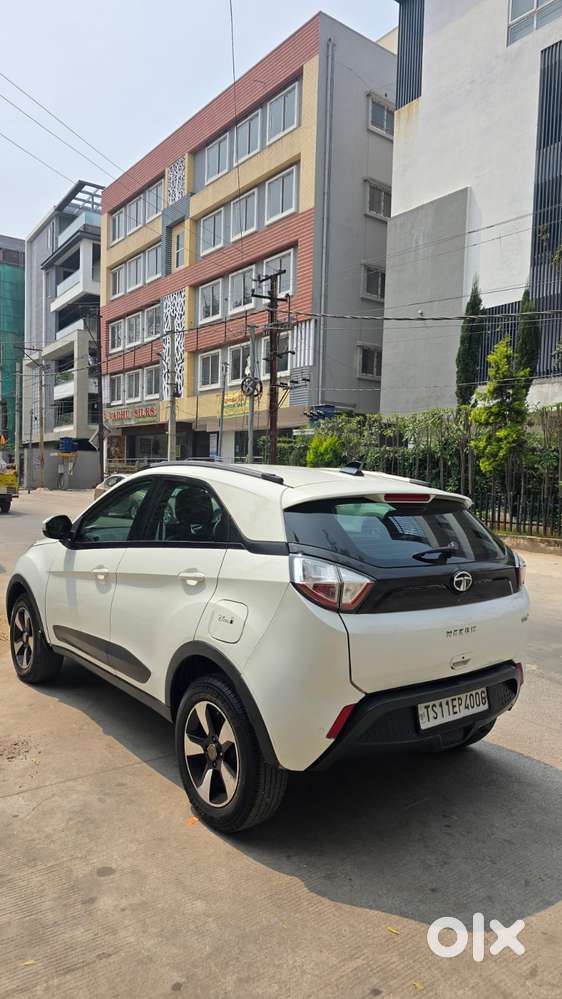 Tata Nexon 1.2 Revotron Xza Plus, 2018, Diesel