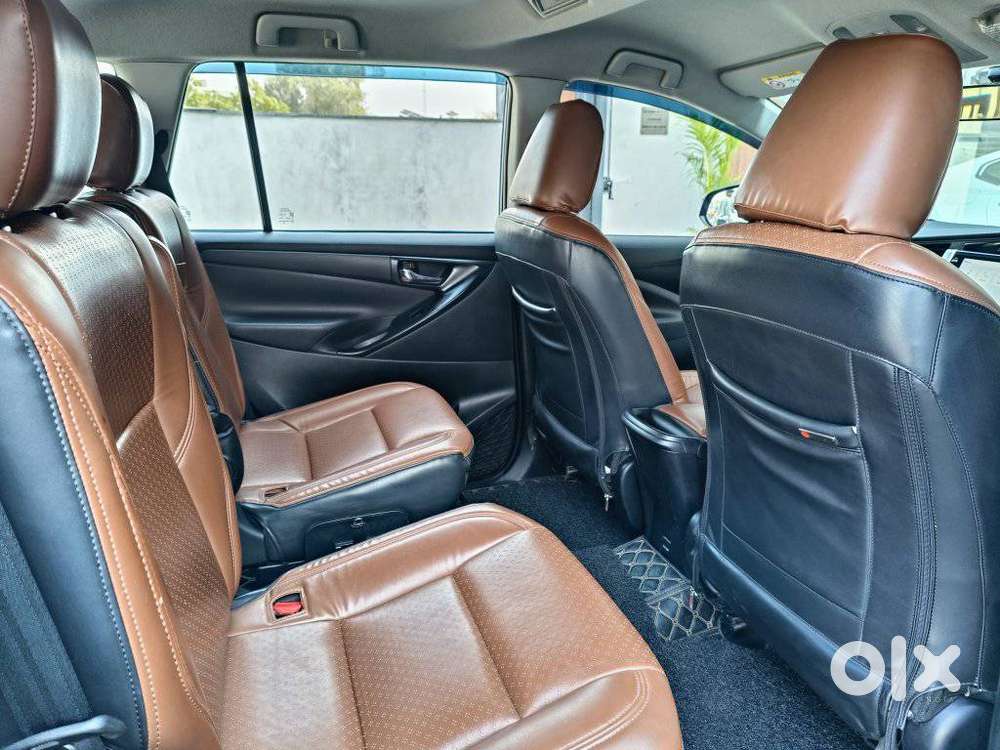 Toyota Innova Crysta 2.4 G Mt 7 Str, 2021, Diesel