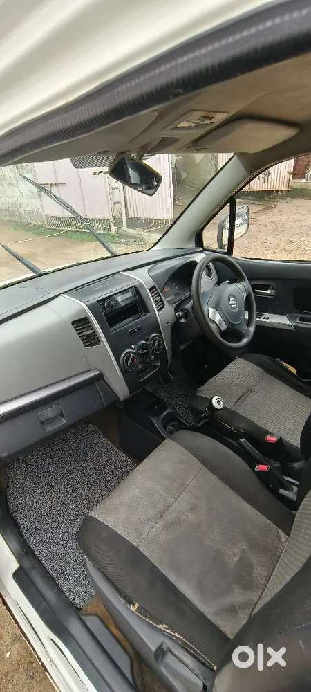 Maruti Suzuki Wagon R 2011 Cng & Petrol Line Off 200000 Km Driven