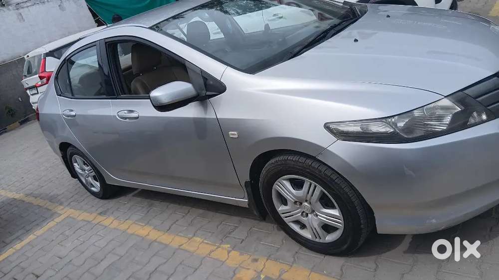 Honda City Zx 2009 Petrol Well Maintained