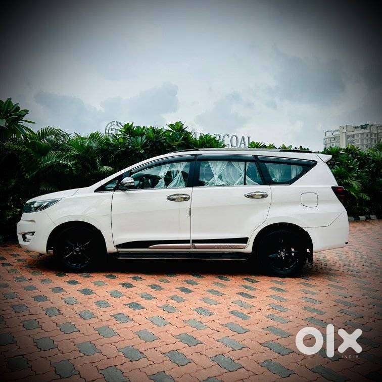 Toyota Innova Crysta 2.4 Gx Mt, 2018, Diesel
