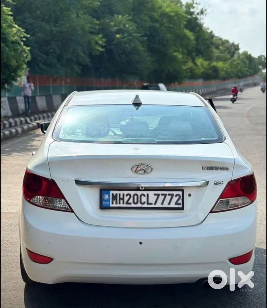Hyundai Verna 2012 Diesel Manual