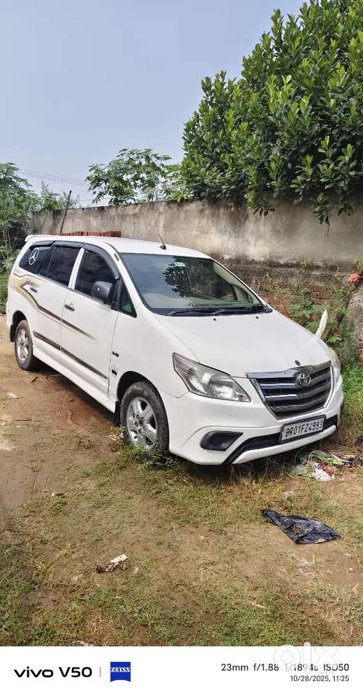 Toyota Innova 2008 Diesel Well Maintained