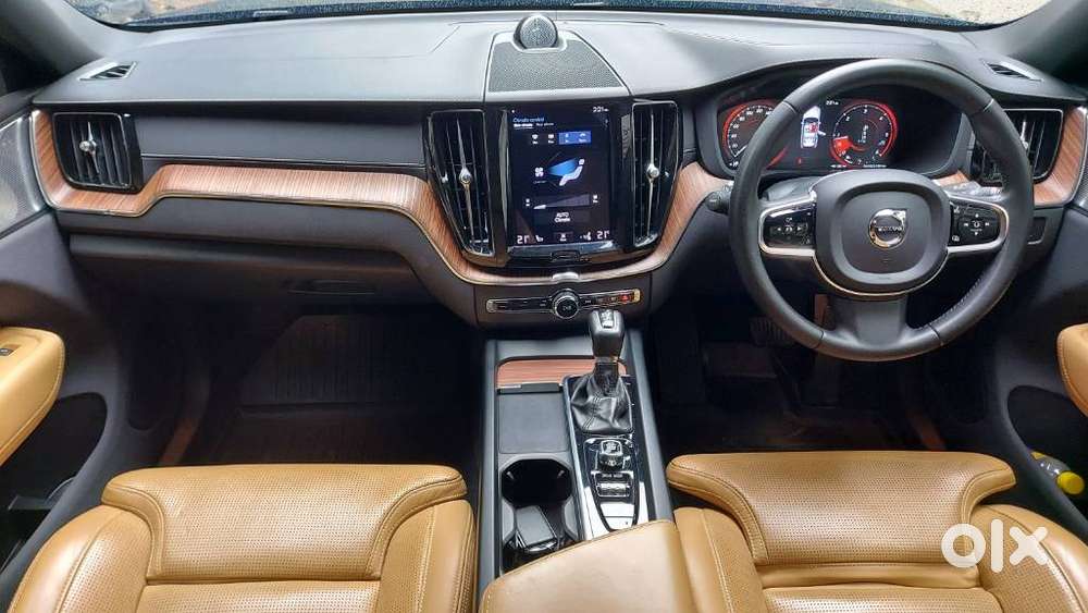 Volvo Xc60 Inscription D5, 2021, Diesel