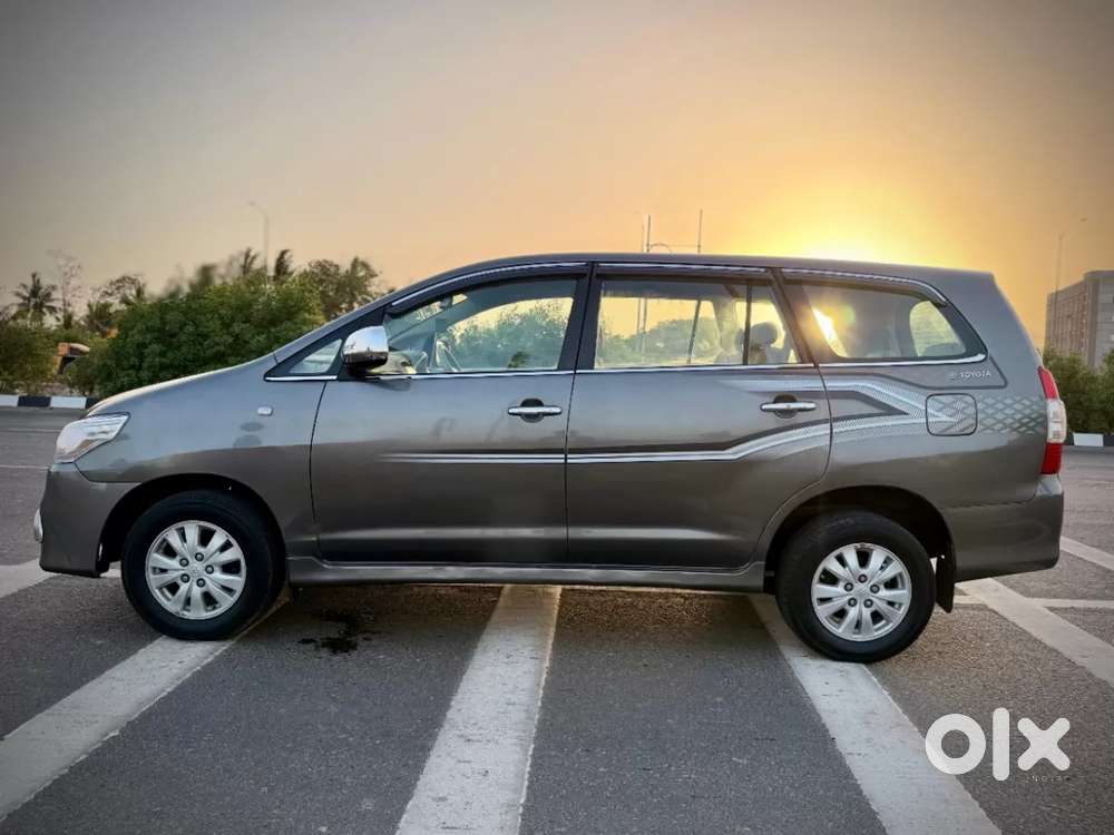Toyota Innova 2.5 Vx 8 Str Bsiv, 2010, Diesel