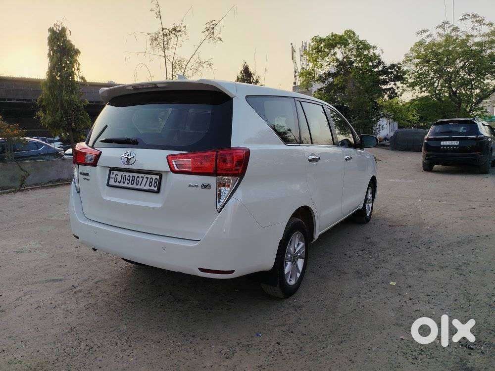 Toyota Innova Crysta 2.4 Vx Mt, 2019, Diesel