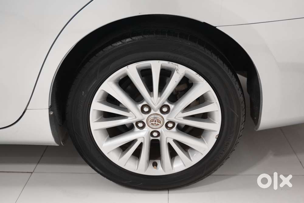 Toyota Camry 2.5 Hybrid, 2016, Petrol