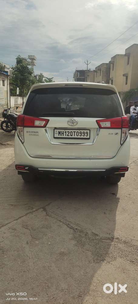 Toyota Innova Crysta 2.8 Zx At 7 Seater, 2018, Diesel