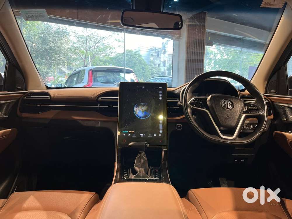 2023 Mg Hector Plus