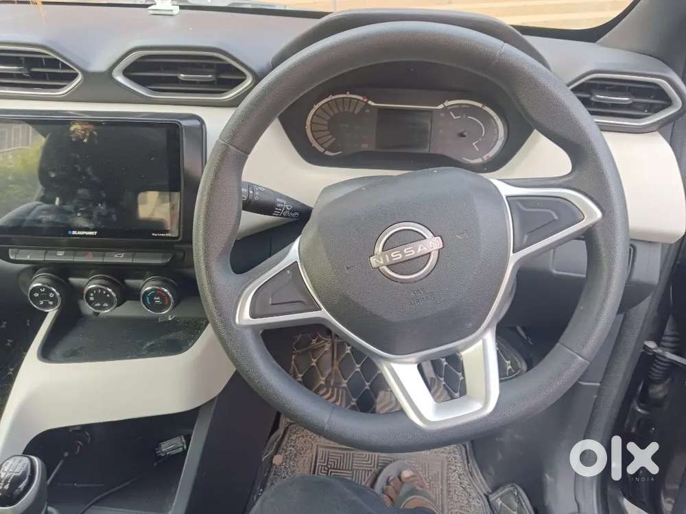 Nissan Magnite 2021 Petrol 46000 Km Driven