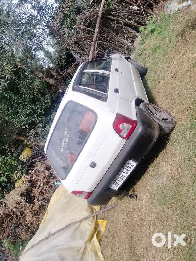 Maruti Suzuki 800 2011 Car