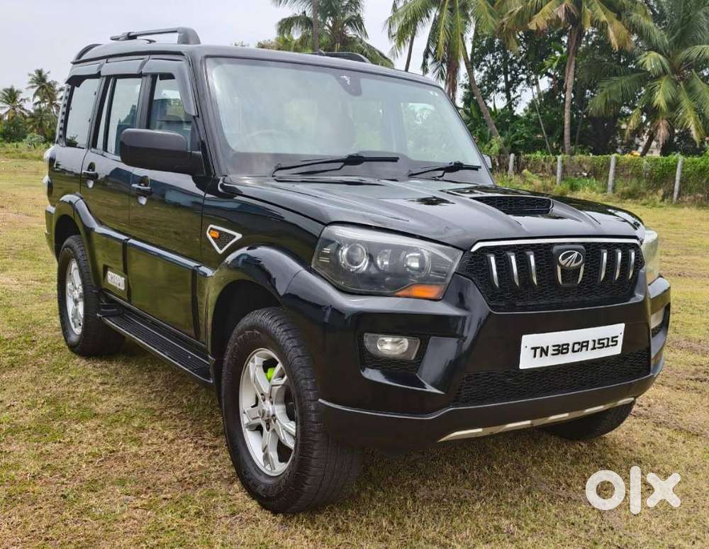 Mahindra Scorpio S10, 2015, Diesel