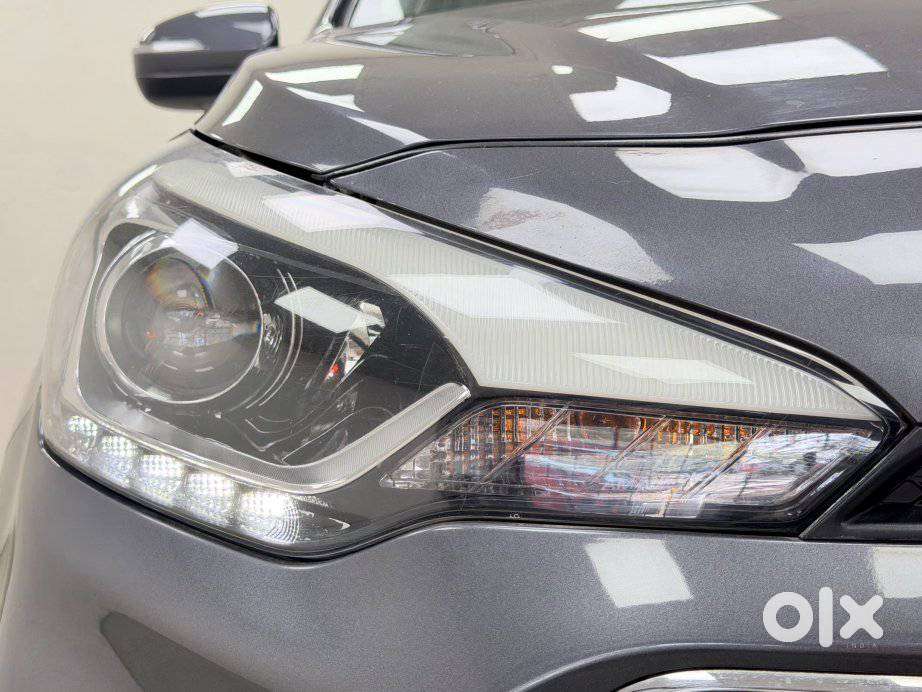 Hyundai Elite I20 1.2 Asta (o) Cvt, 2019, Petrol