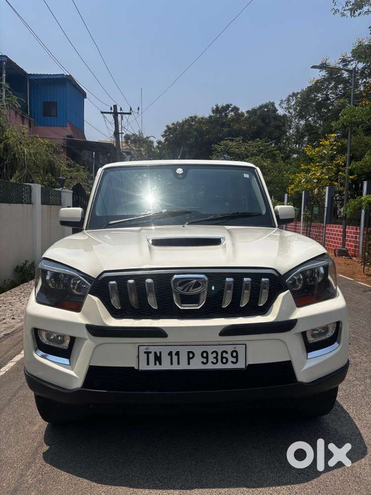 Mahindra Scorpio S6, 2015, Diesel