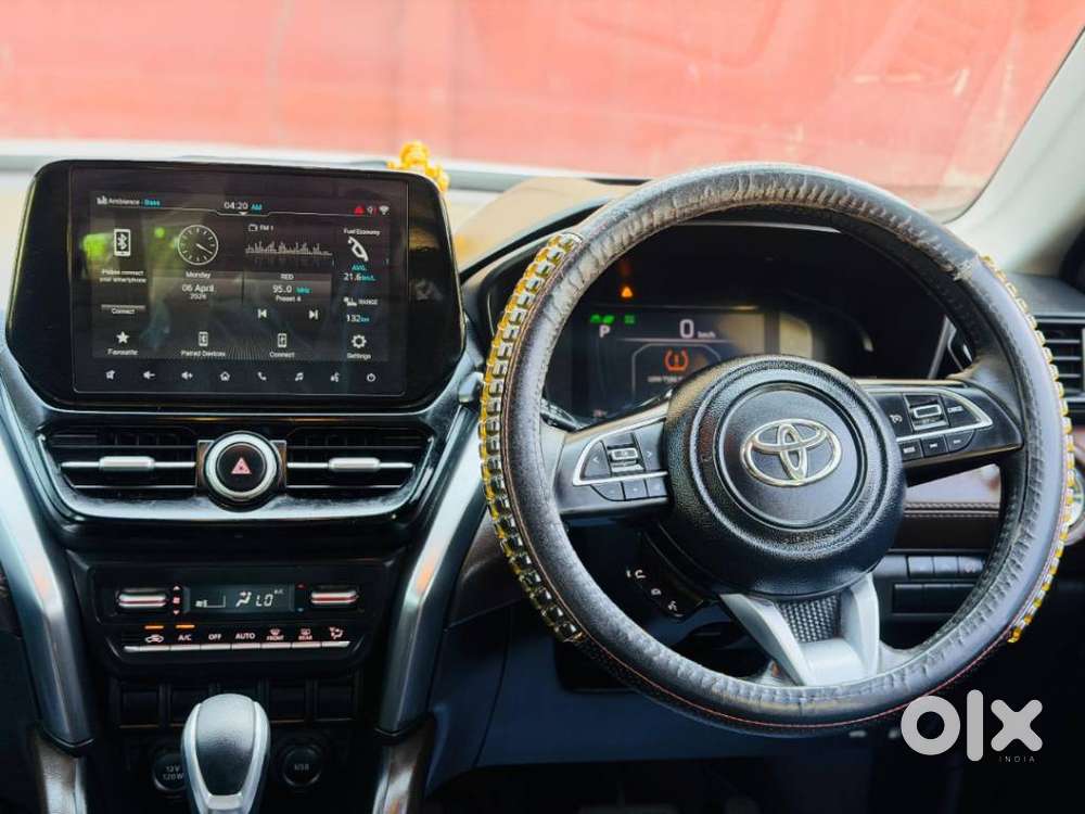 Toyota Urban Cruiser Hyryder 1.5 V Hybrid, 2024, Petrol