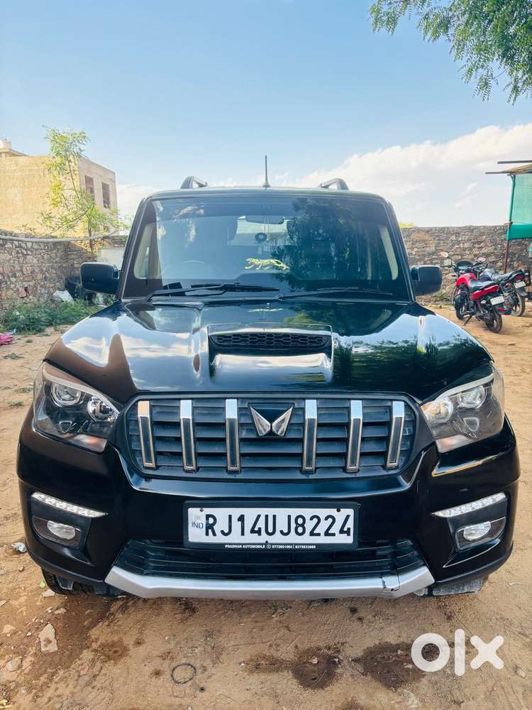 Mahindra Scorpio Classic, 2023, Diesel