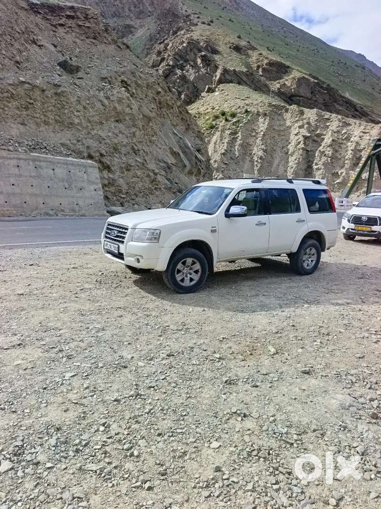 Ford Endeavour Xlt Diesel Paasing 2029