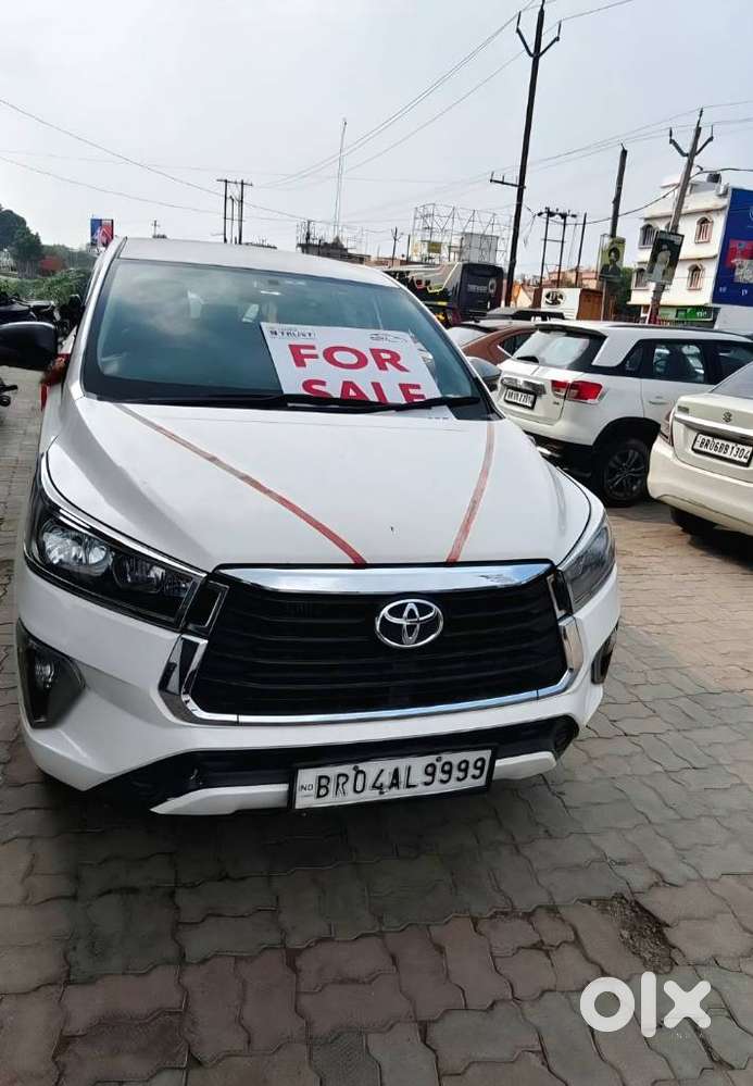 Toyota Innova Crysta 2.4 G Mt, 2022, Diesel