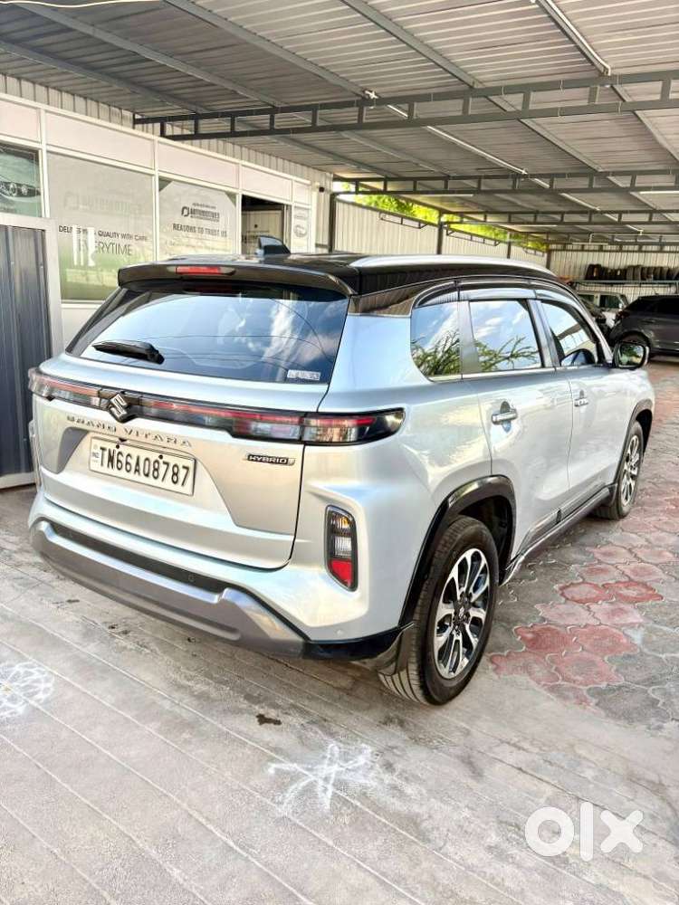Maruti Suzuki Grand Vitara 1.5 Alpha Plus Dual Tone Intelligent Hybr..