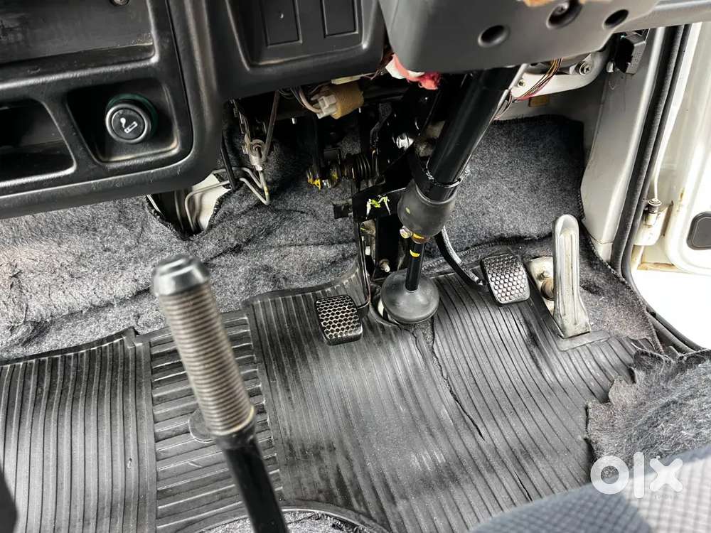 Maruti Suzuki Omni 2011