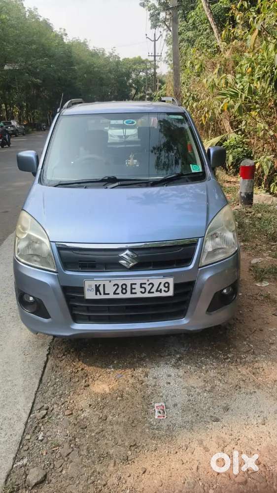 Maruti Suzuki Wagon R 2013 Petrol Well Maintained