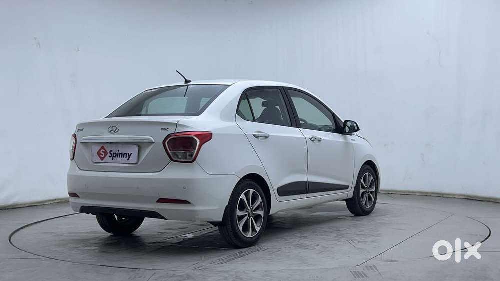 Hyundai Xcent 1.2 Vtvt Sx Option, 2015, Petrol