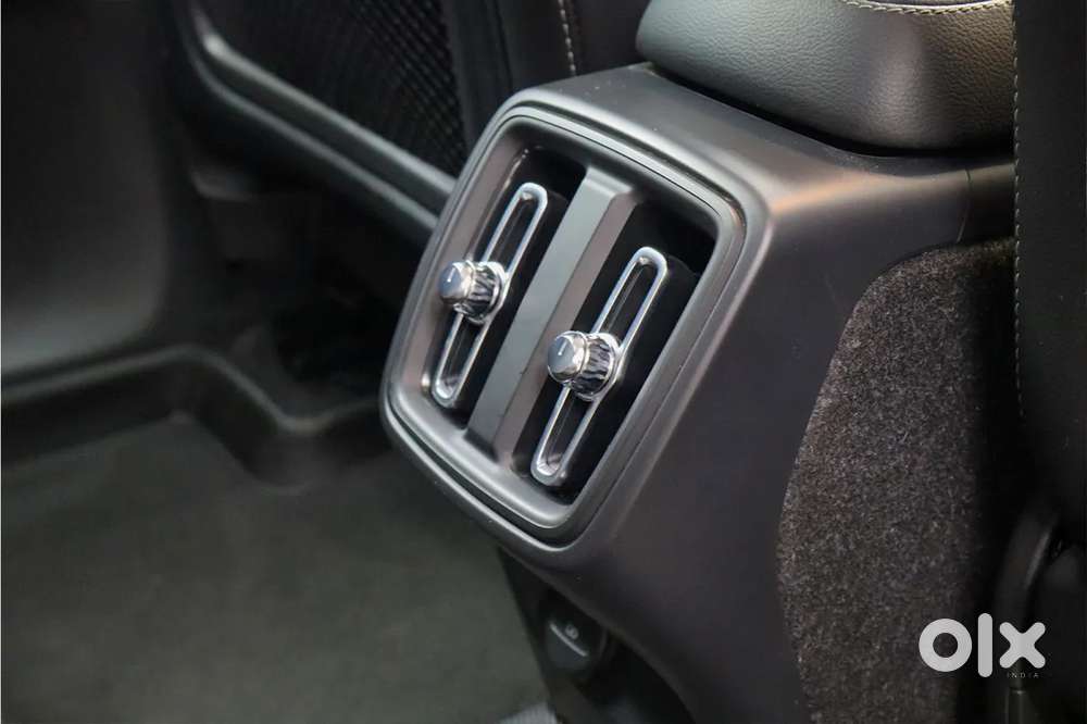 Volvo Xc40 B4 Ultimate, 2023, Petrol