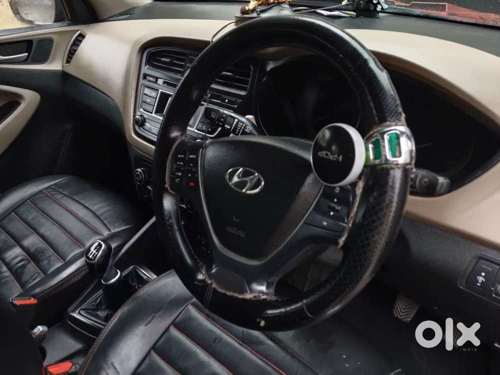 Hyundai New I20 2015 Diesel 125000 Km Driven