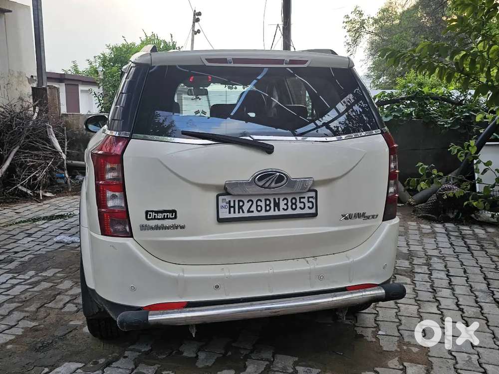 Mahindra Xuv500 W8 2011