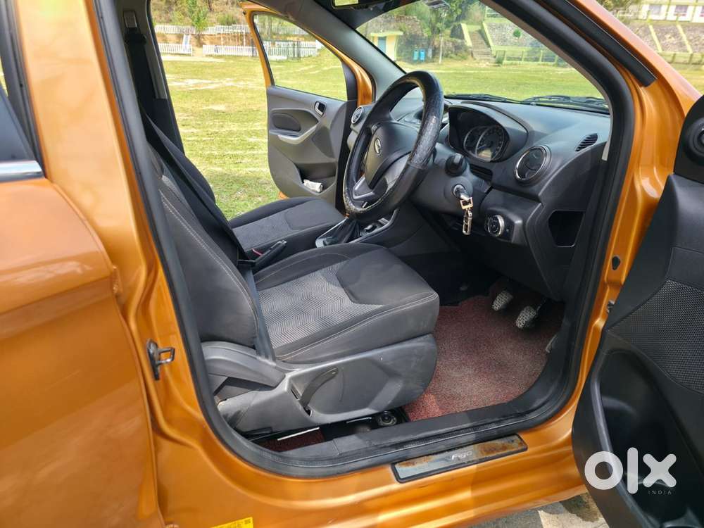 Ford Figo Petrol 2016 Urgent Sale @ 270,000 . Good Condition