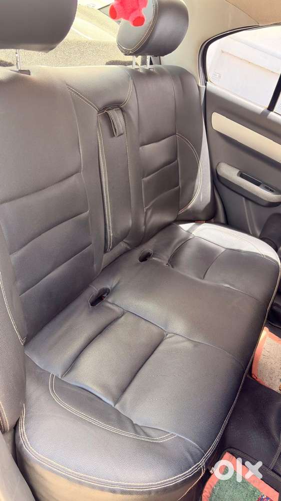 Maruti Suzuki Dzire 1.2 Vxi, 2011, Petrol