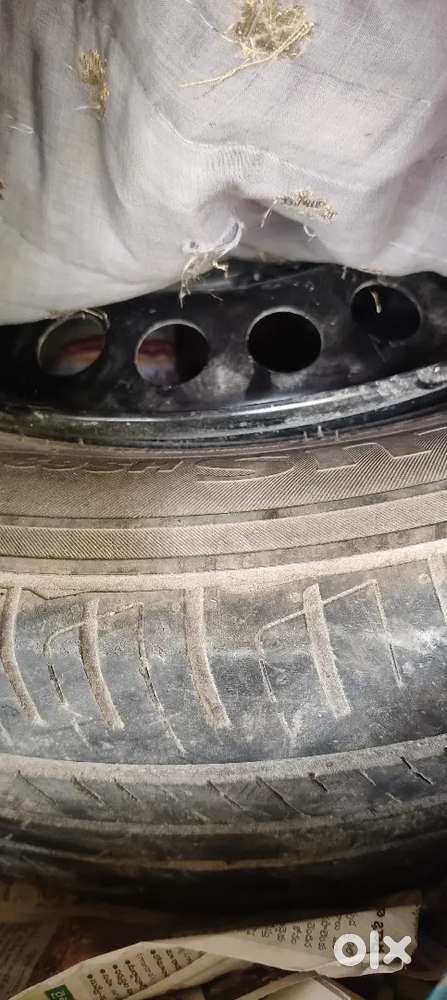 Car stepney tyre for sale