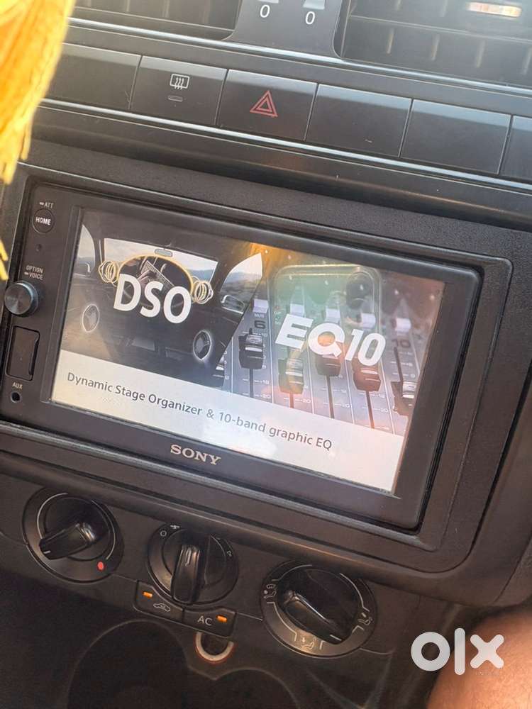 Volkswagen Polo Petrol Manual 2012