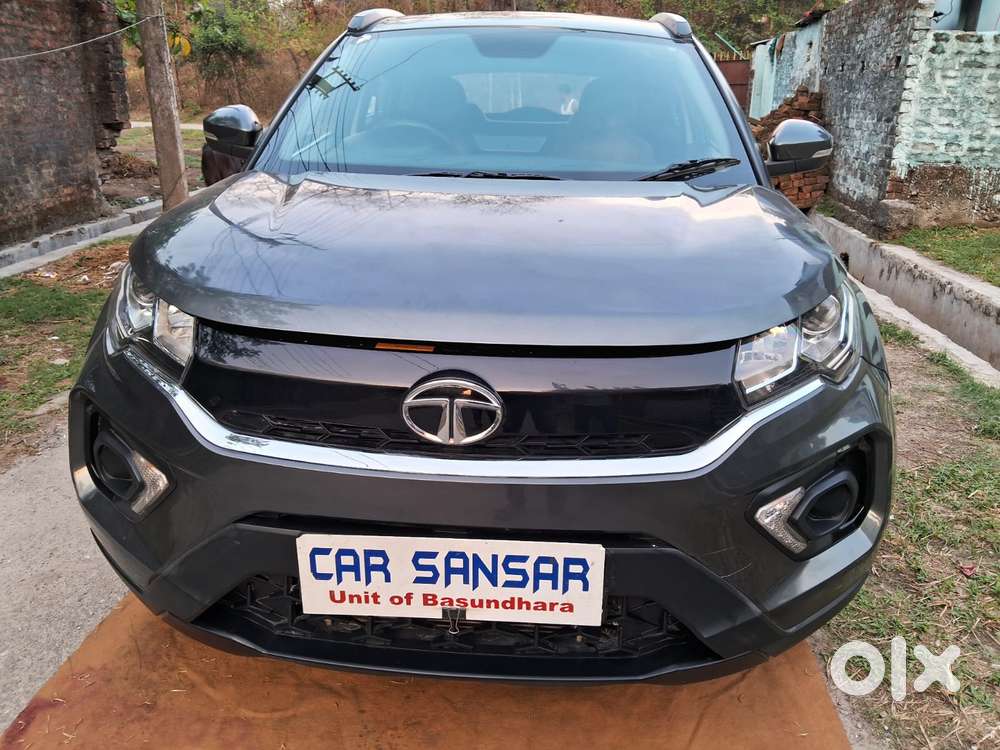 Tata Nexon 1.2 Revotron Xm (s), 2023, Petrol