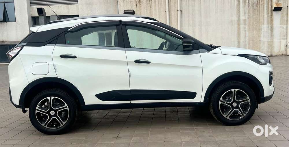 Tata Nexon, 2021, Petrol