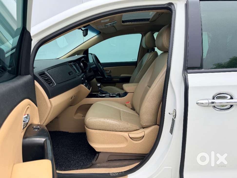 Kia Carnival Prestige, 2020, Diesel