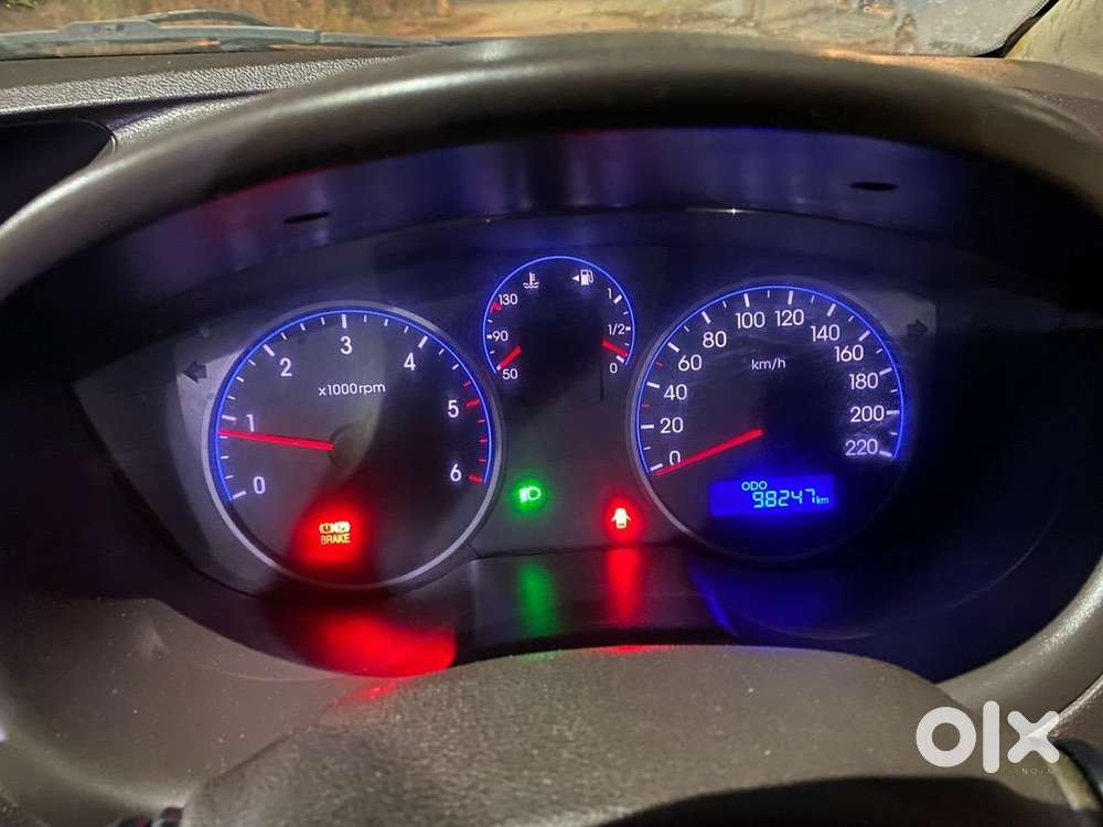 Hyundai I20 2012 Diesel 98000 Km Driven