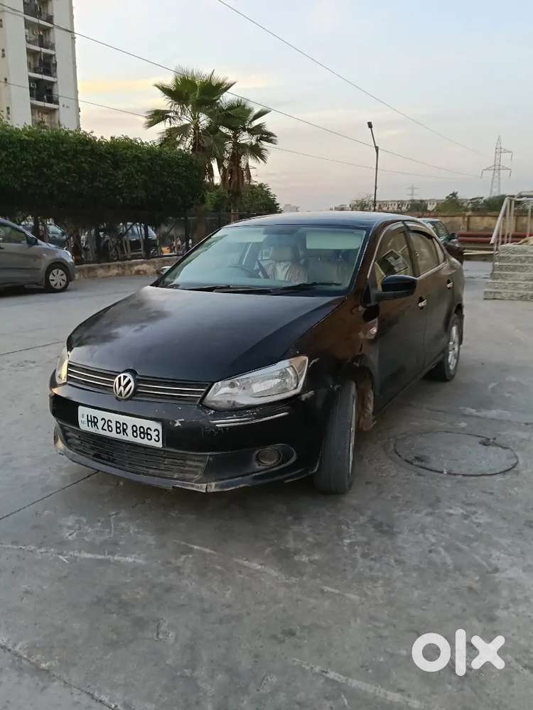 Volkswagen Vento 2012 Cng & Hybrids 104566 Km Driven All Is Ok