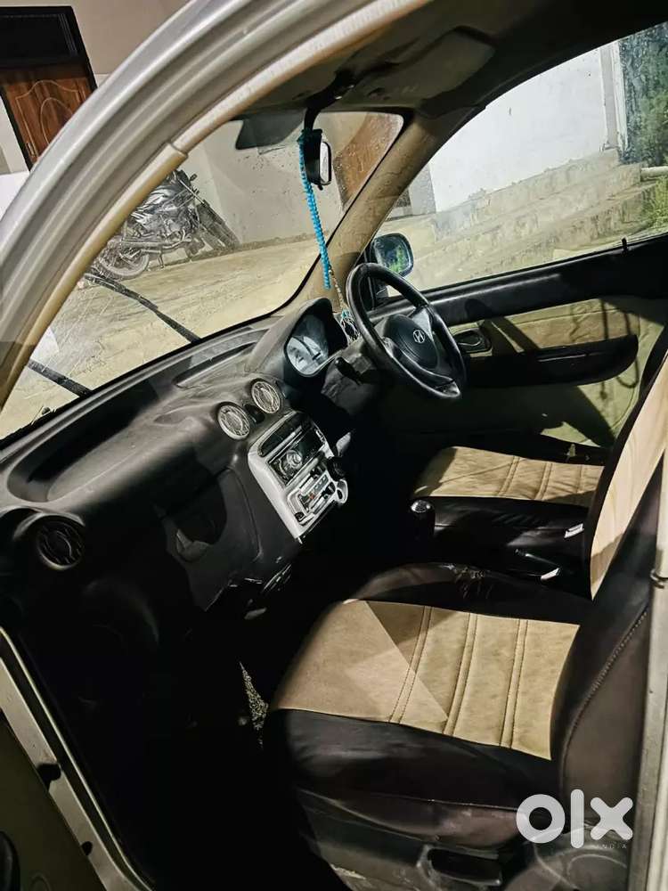 Hyundai Santro Xing 2010 Variant