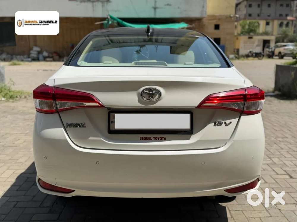 Toyota Yaris V Cvt, 2020, Petrol