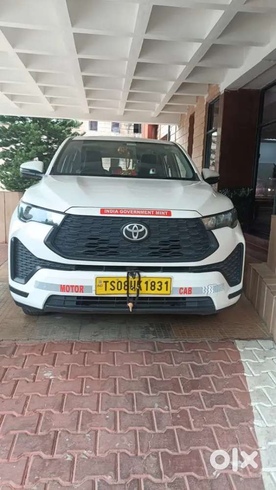 Toyota Innova Hycross 2023 Hybrid