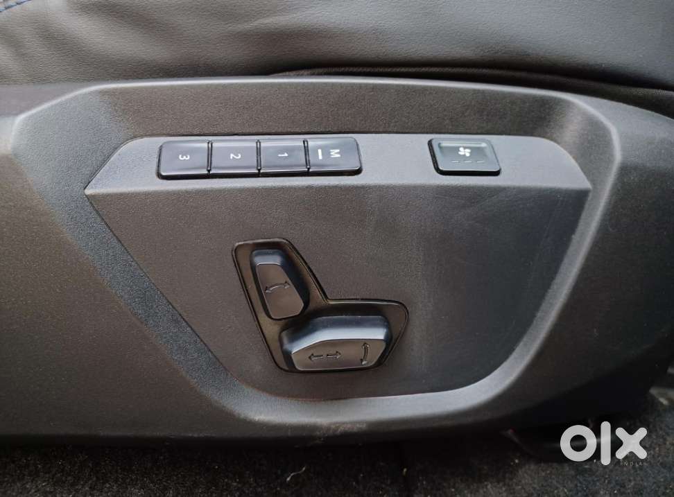 Tata Safari Accomplished Plus 6 Str Dark Edition At, 2024, Diesel